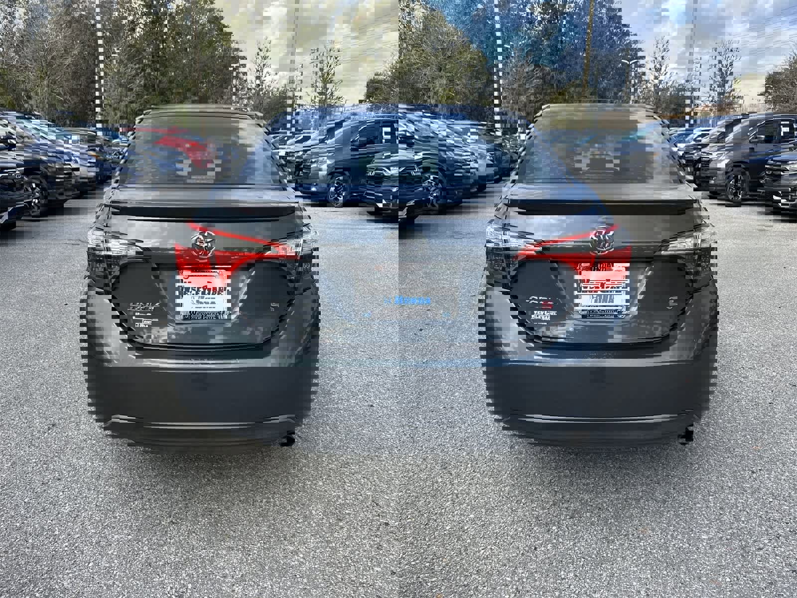 Used 2015 Toyota Corolla S image 5