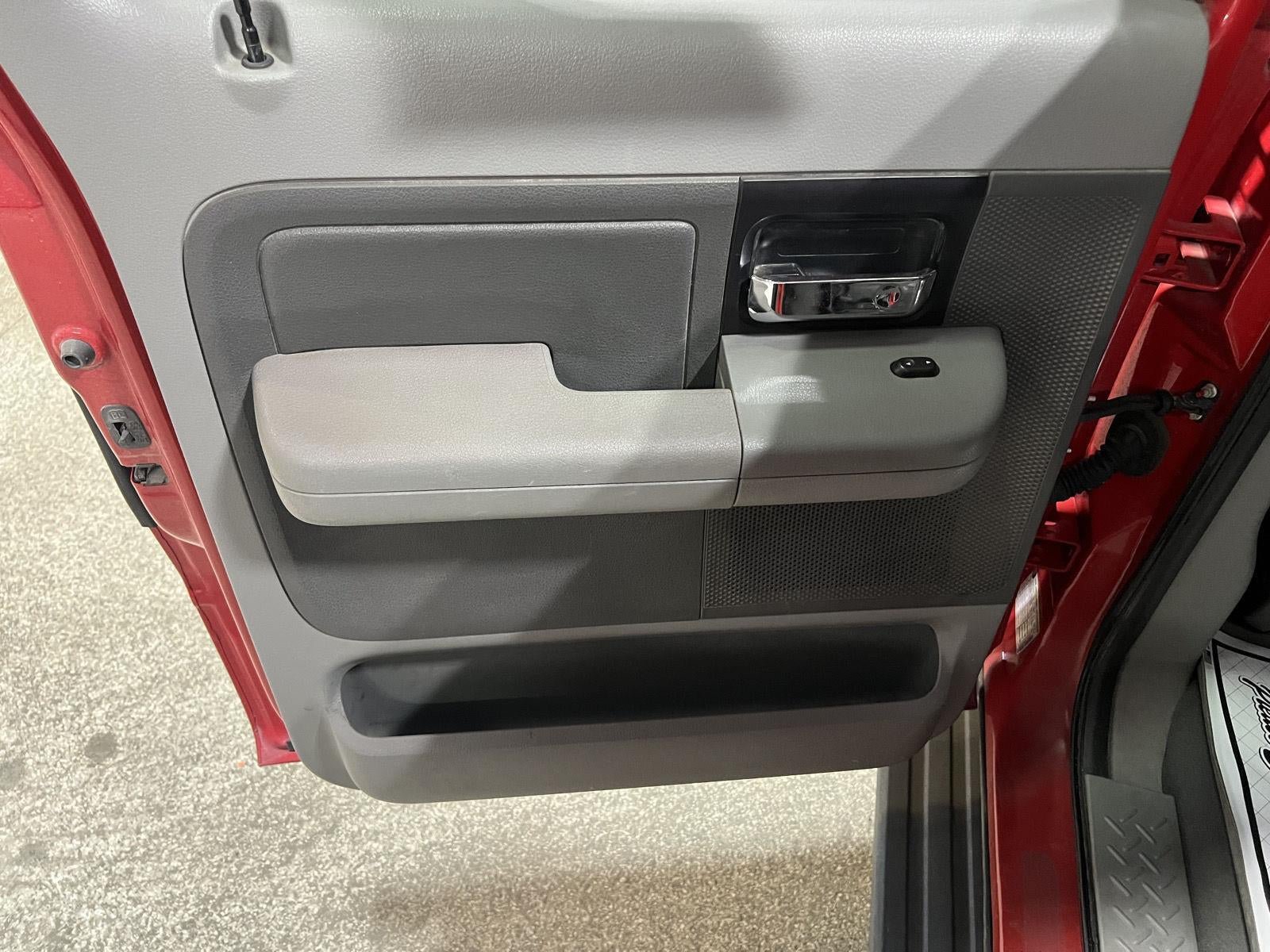 Used 2008 Ford F150 XLT AWD/4WD image 19