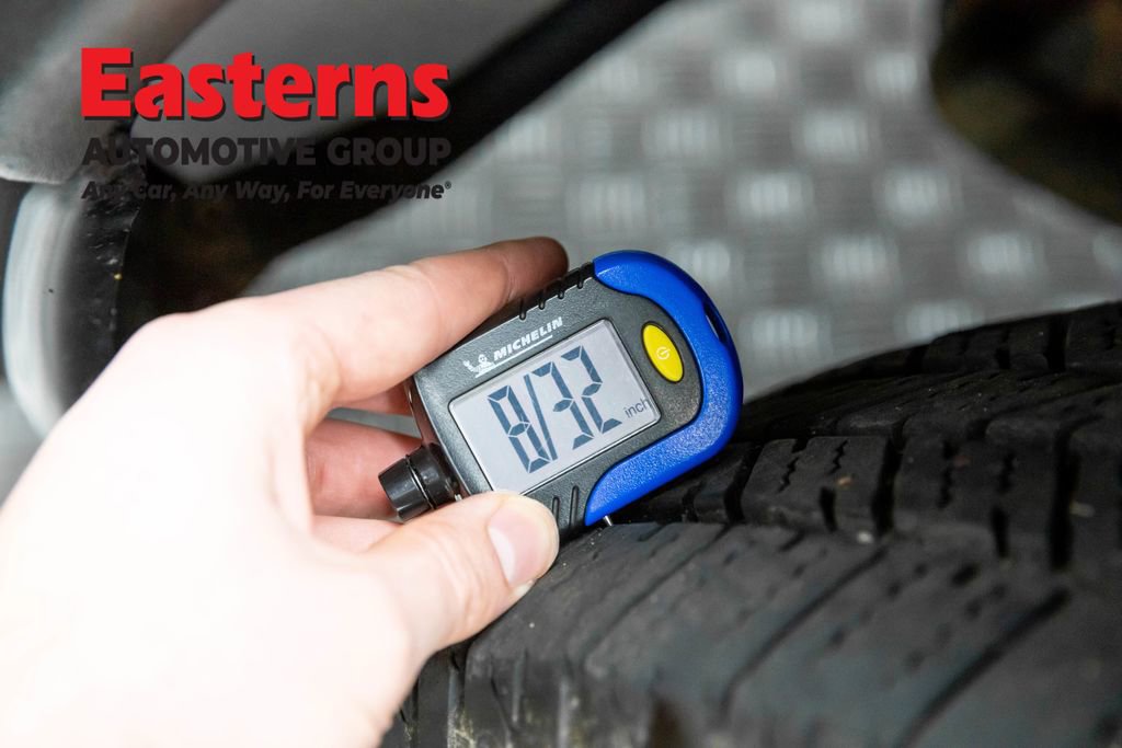 Used 2019 Chevrolet Express 2500 Extended w/ Safety Package image 24