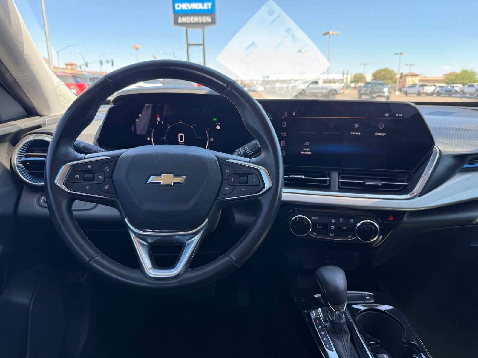 Used 2024 Chevrolet Trax LT w/ Driver Confidence Package FWD image 16