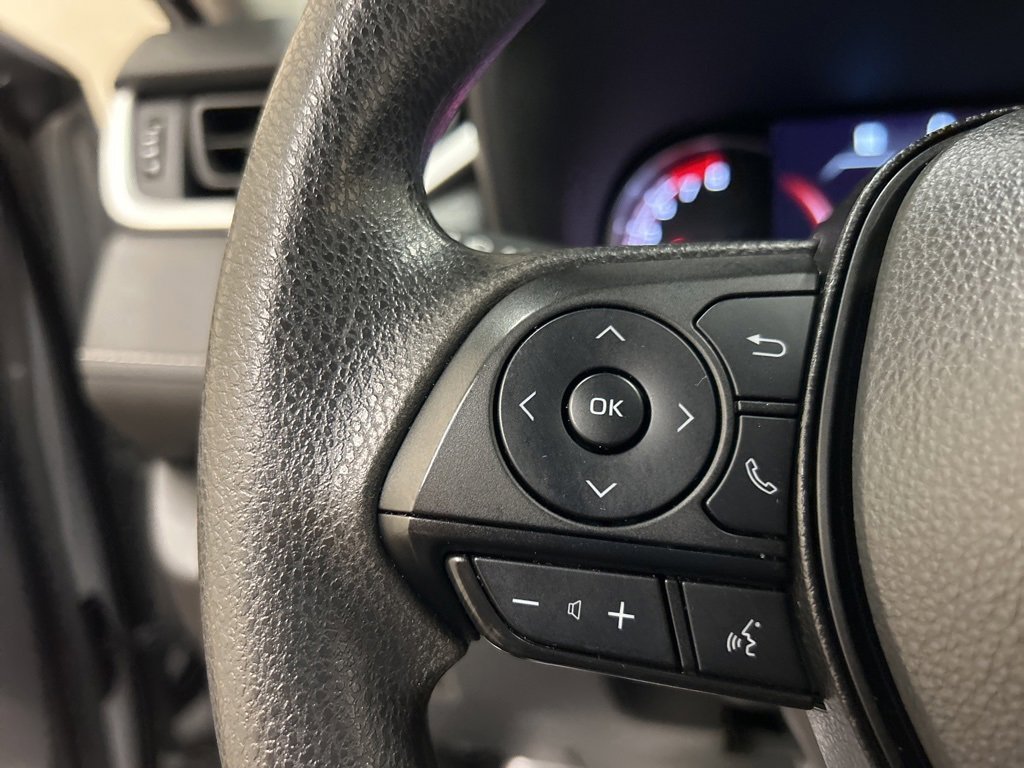 Used 2024 Toyota RAV4 XLE image 21