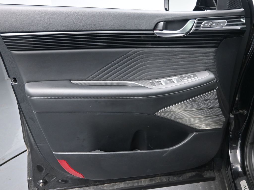 Used 2024 Hyundai Palisade Calligraphy image 24