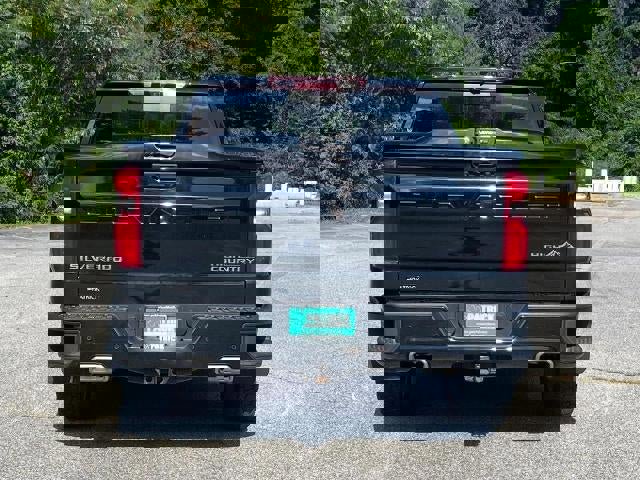 Used 2023 Chevrolet Silverado 1500 High Country image 4
