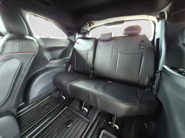 New 2026 Toyota Sienna XSE FWD image 17