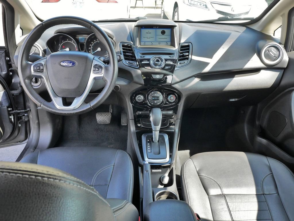 Used 2018 Ford Fiesta Titanium FWD image 18
