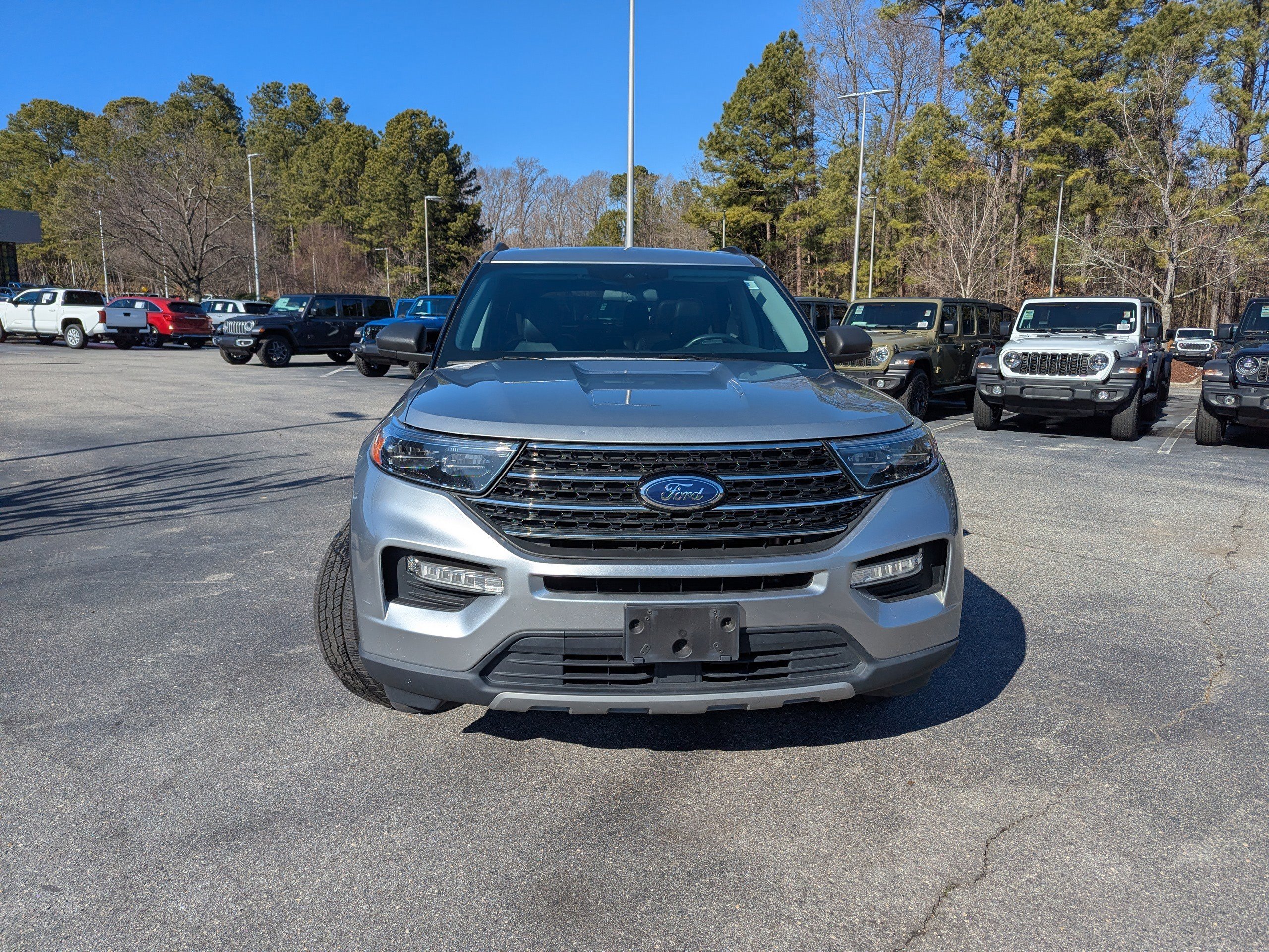 Used 2020 Ford Explorer XLT w/ Equipment Group 202A video 2