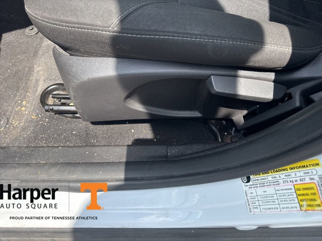 Used 2015 Ford Focus SE FWD image 16