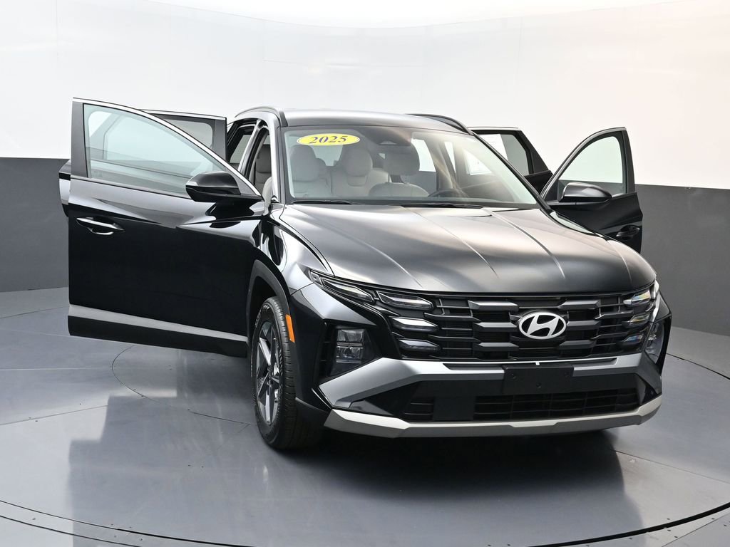 Certified 2025 Hyundai Tucson SEL image 29