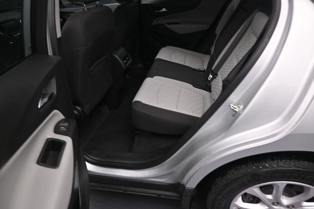 Used 2021 Chevrolet Equinox LS FWD image 14