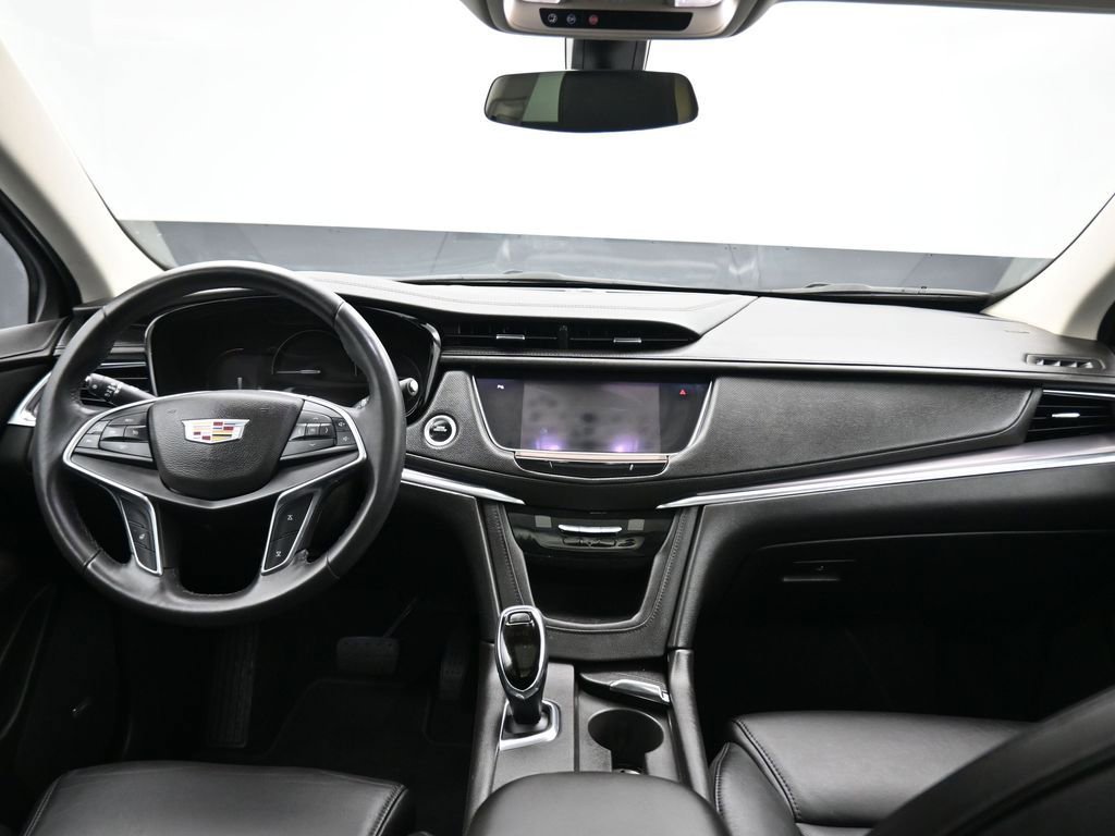 Used 2017 Cadillac XT5 Luxury w/ LPO, Wheel Lock Package image 35