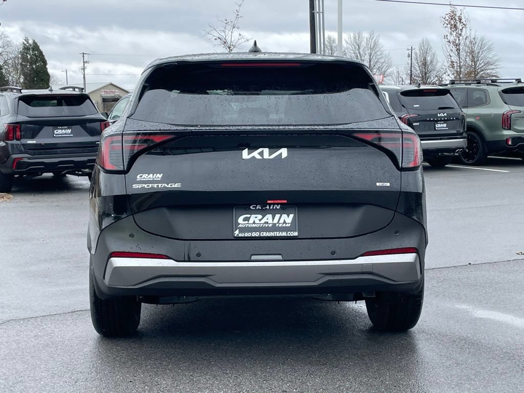 New 2026 Kia Sportage LX FWD image 6