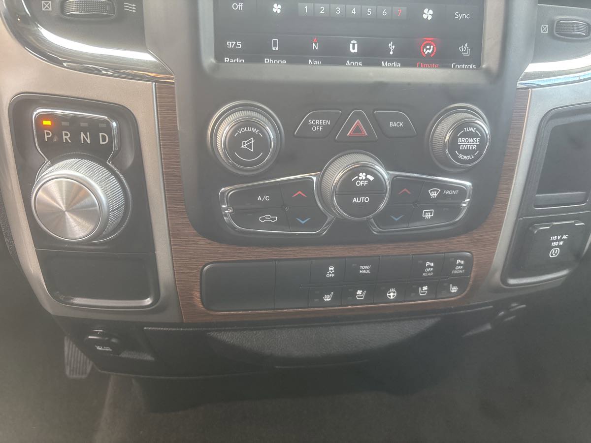 Used 2017 RAM 1500 Laramie w/ Convenience Group image 18