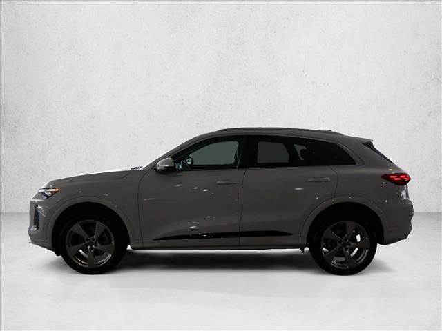 Used 2025 Audi Q5 Premium w/ Premium Plus AWD/4WD image 10