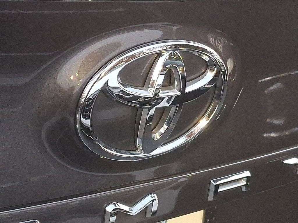 Used 2021 Toyota Camry XSE image 29