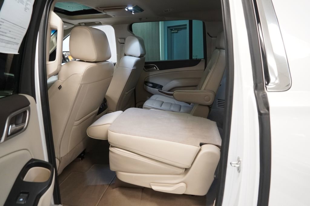 Used 2020 GMC Yukon XL Denali w/ Denali Ultimate Package AWD/4WD image 21