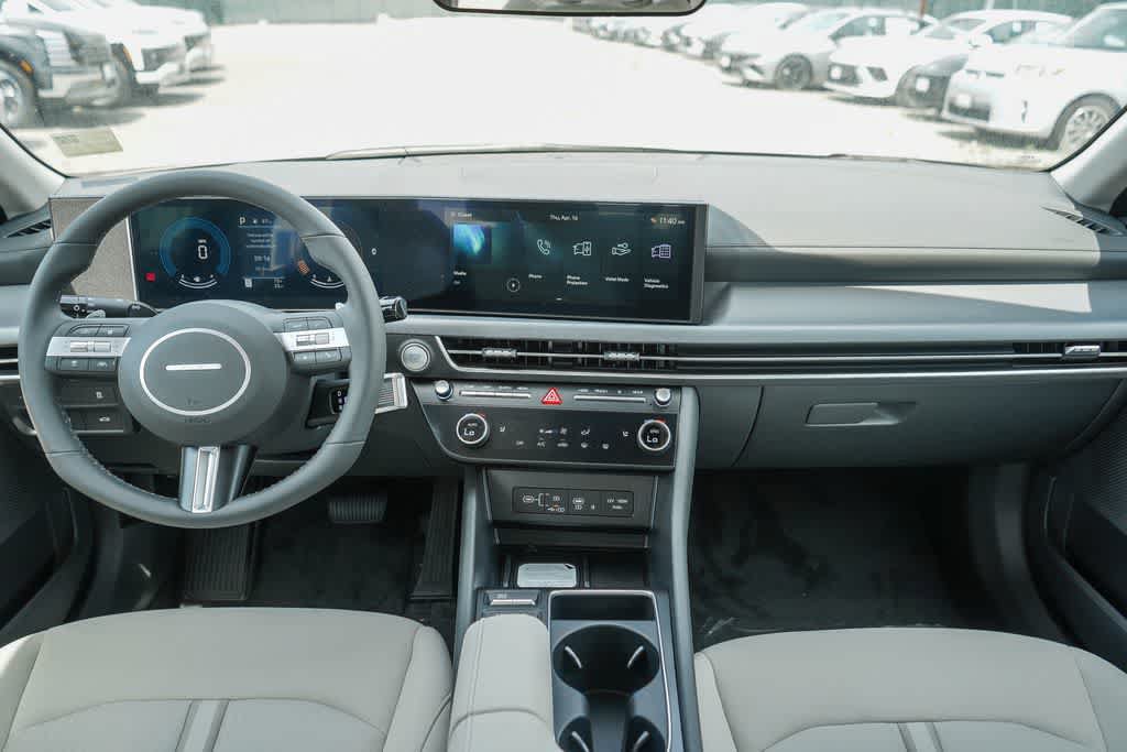 New 2026 Hyundai Sonata SEL FWD image 11