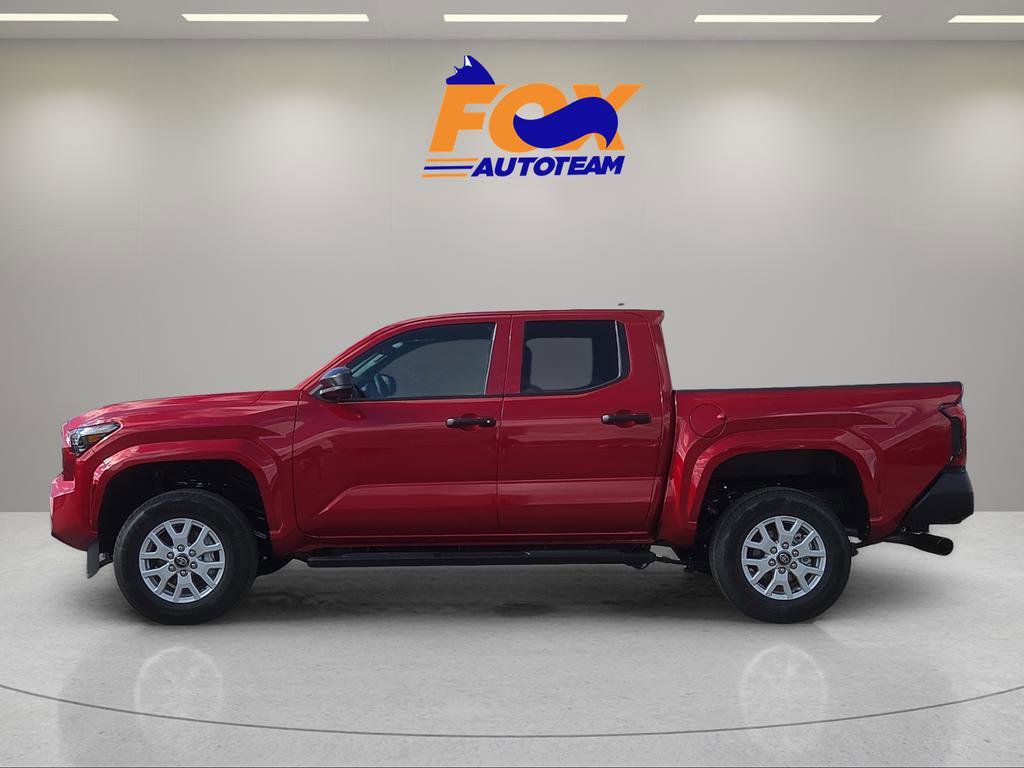 Used 2026 Toyota Tacoma SR image 2