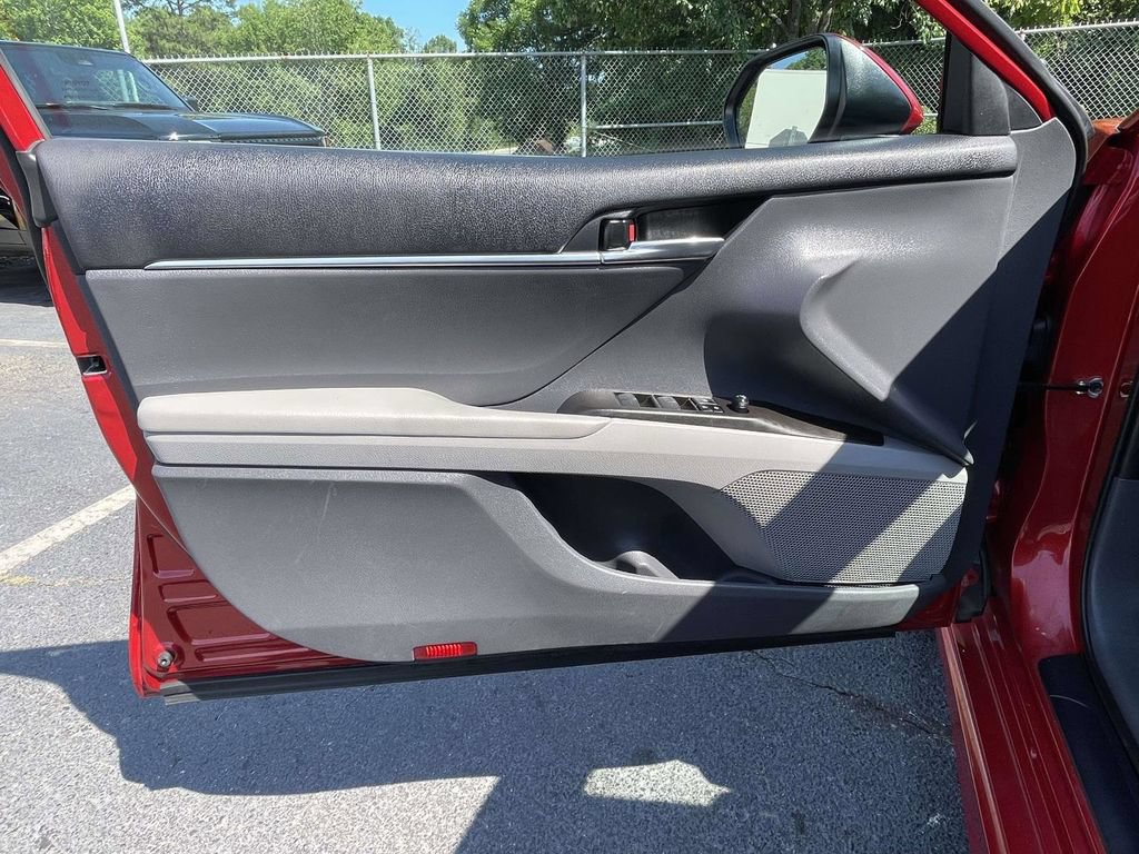 Used 2024 Toyota Camry SE w/ Convenience Package FWD image 23