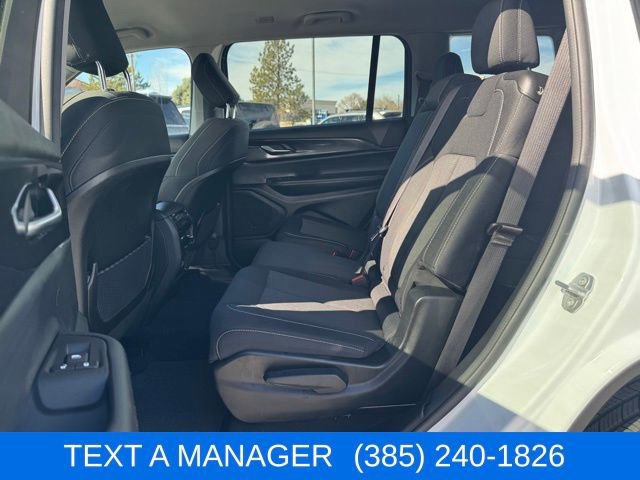 Used 2023 Jeep Grand Cherokee L Laredo w/ Luxury Tech Group I image 13