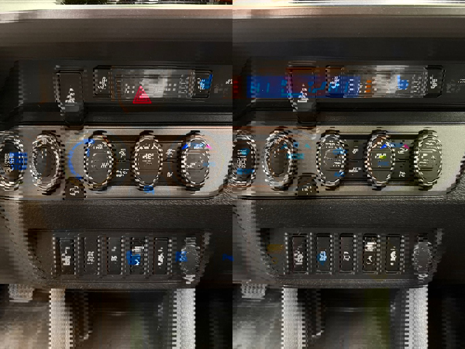 Used 2019 Toyota Tacoma TRD Off-Road image 16