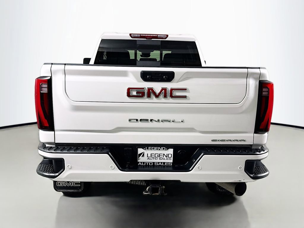 Used 2024 GMC Sierra 3500 Denali w/ Technology Package AWD/4WD image 7