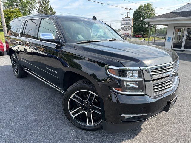 Used 2017 Chevrolet Suburban Premier AWD/4WD image 5