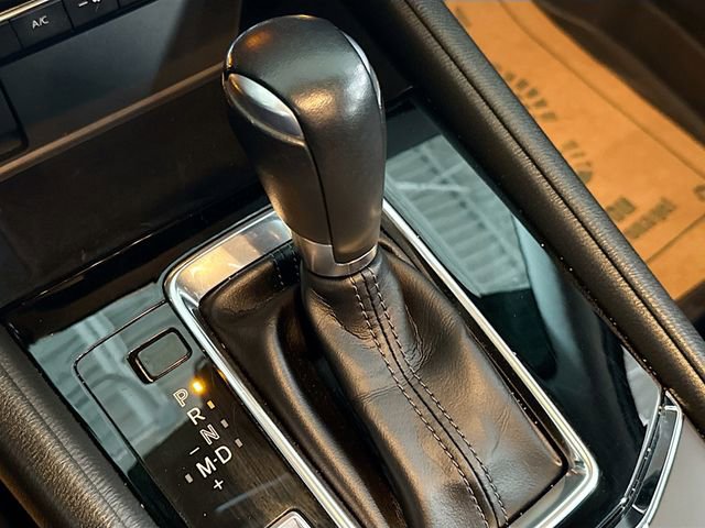 Used 2019 MAZDA CX-5 Touring image 17