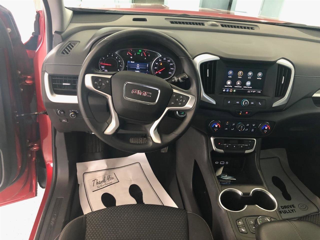 Used 2022 GMC Terrain SLE w/ Driver Convenience Package image 8