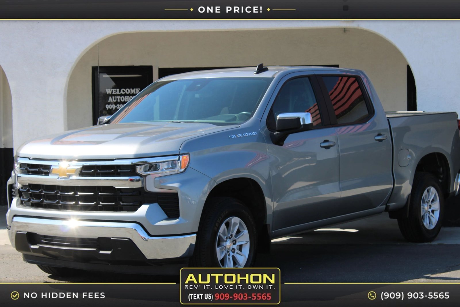 Used 2025 Chevrolet Silverado 1500 LT RWD image 1