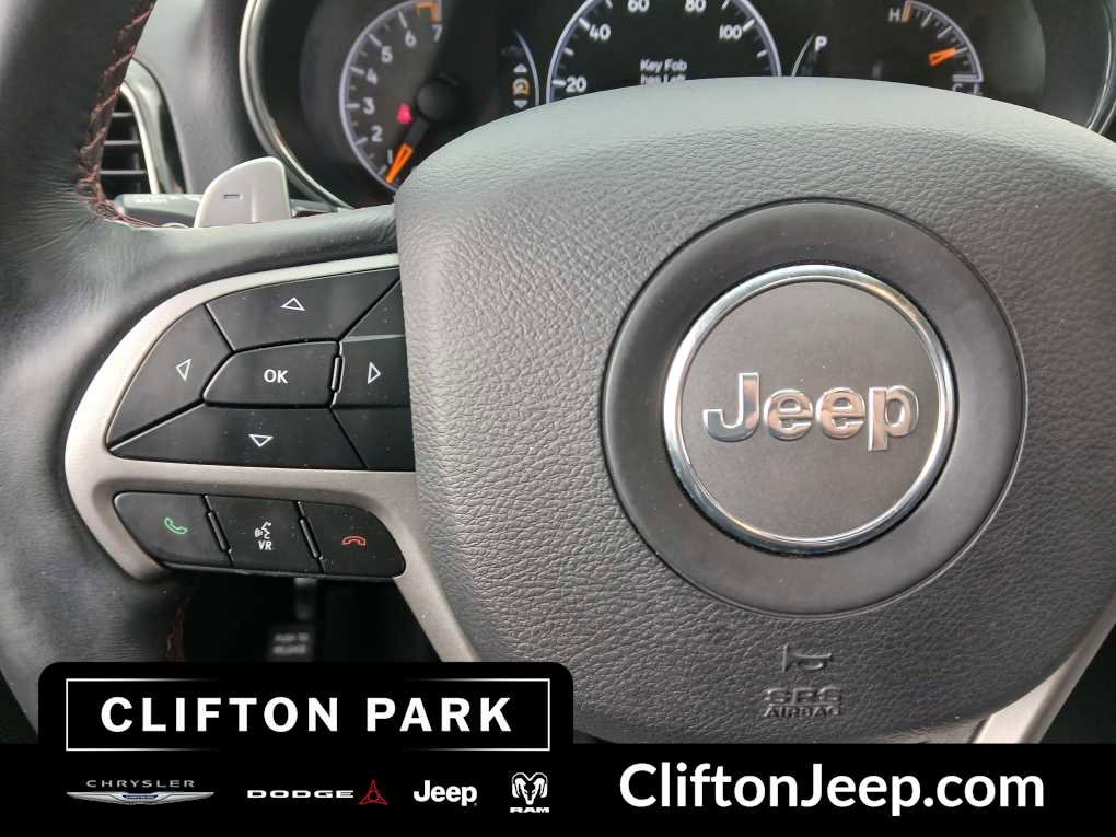 Used 2019 Jeep Grand Cherokee Trailhawk w/ Trailhawk Luxury Group AWD/4WD image 19