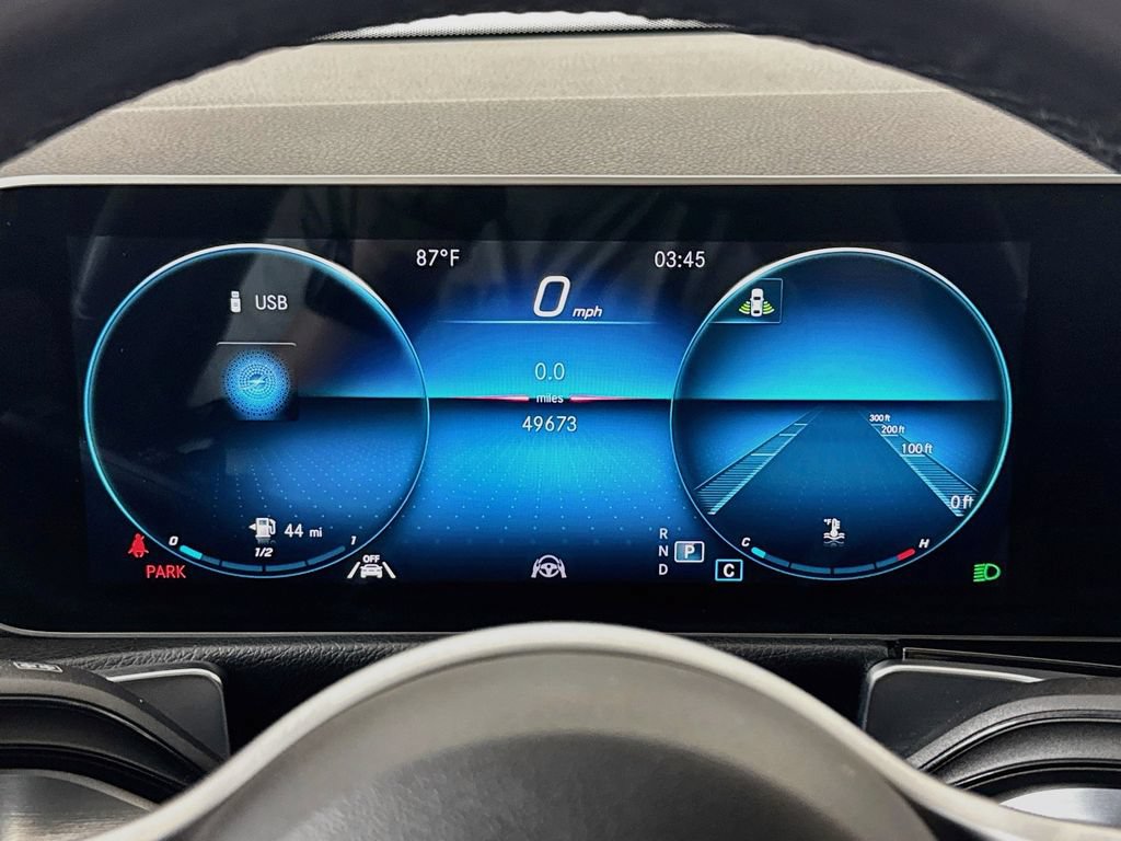Used 2021 Mercedes-Benz GLB 250 4MATIC image 14