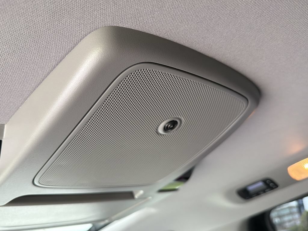 Used 2022 Honda Odyssey Elite image 27