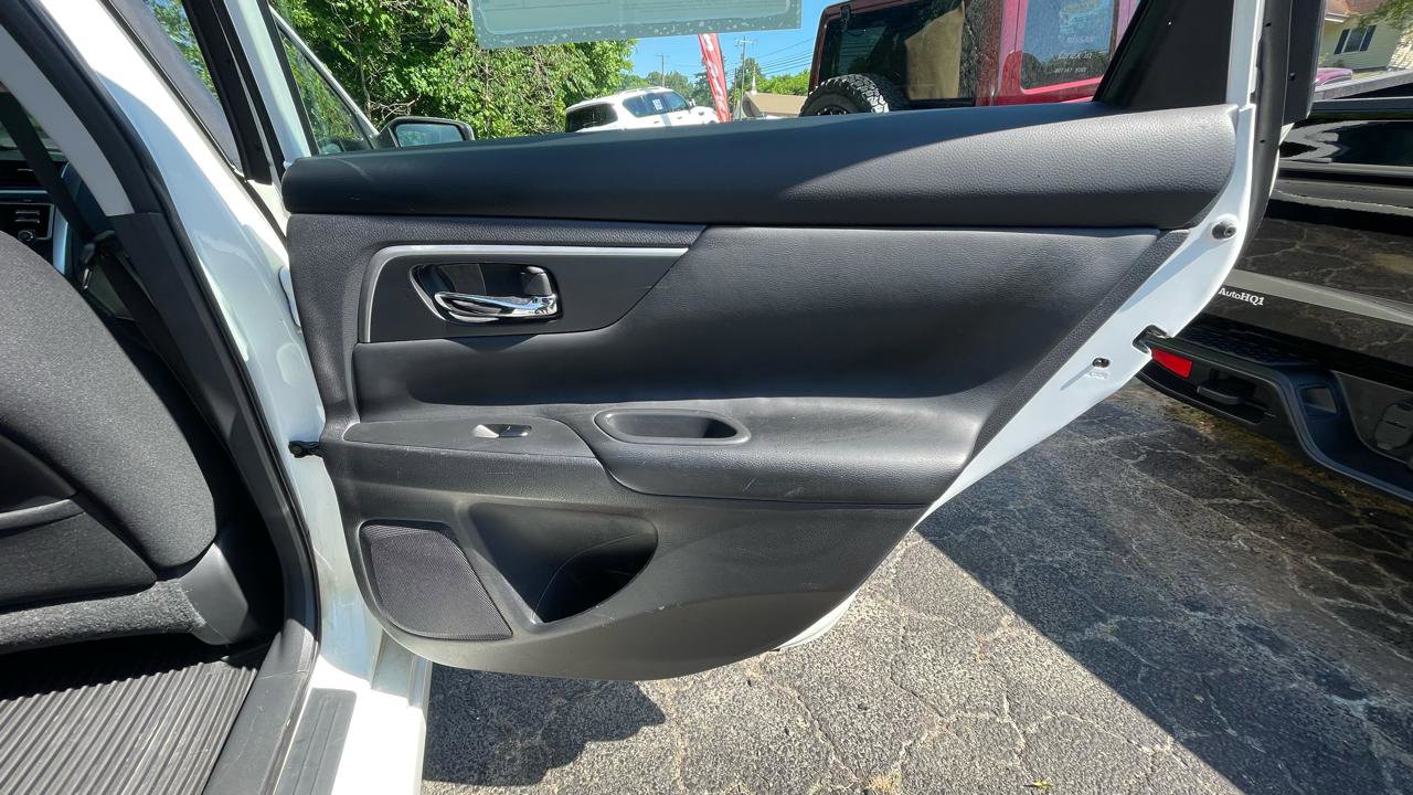 Used 2017 Nissan Altima 2.5 SV FWD image 24