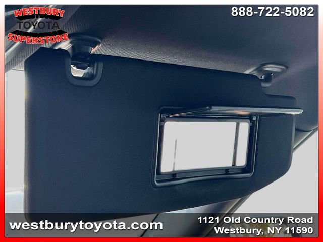 Used 2024 Jeep Grand Cherokee L Laredo AWD/4WD image 31