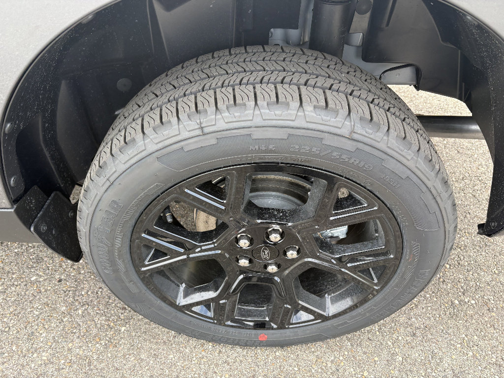 New 2026 Ford Maverick XLT image 10