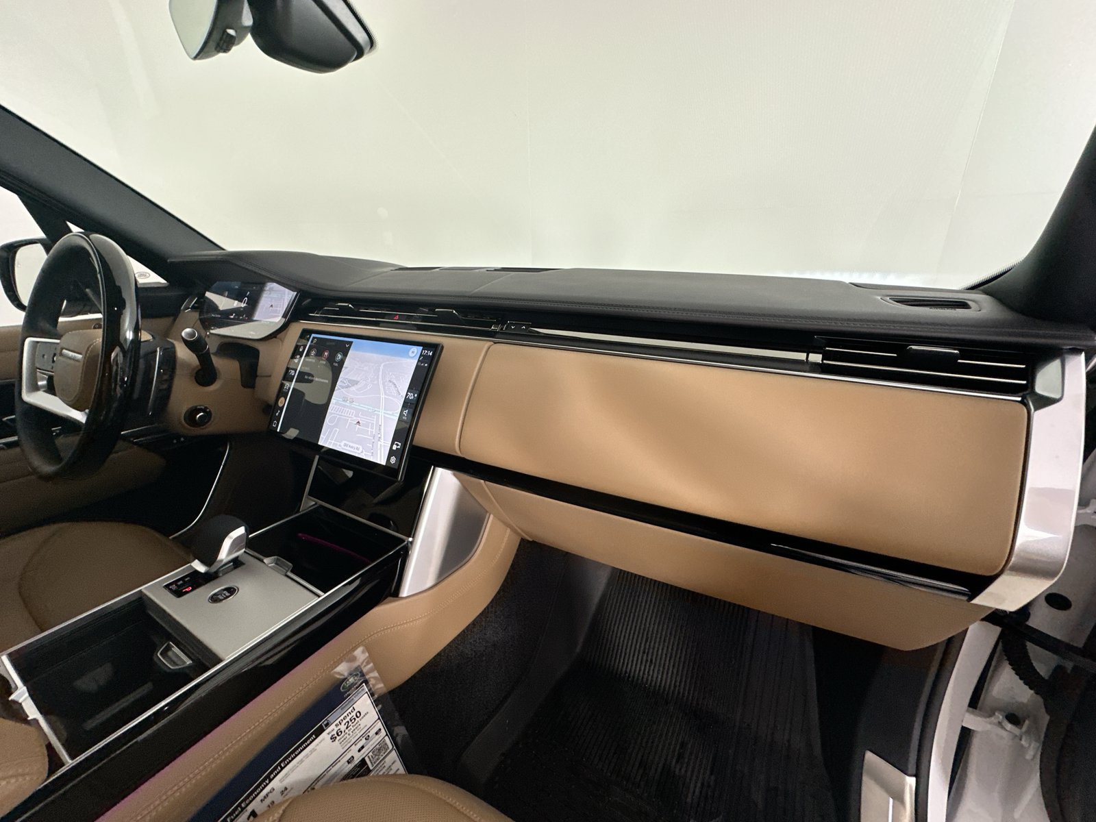 New 2026 Land Rover Range Rover SE AWD/4WD image 46