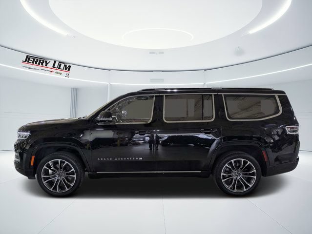 Used 2022 Jeep Grand Wagoneer Series III w/ Rear Seat Video Group 1 AWD/4WD image 6