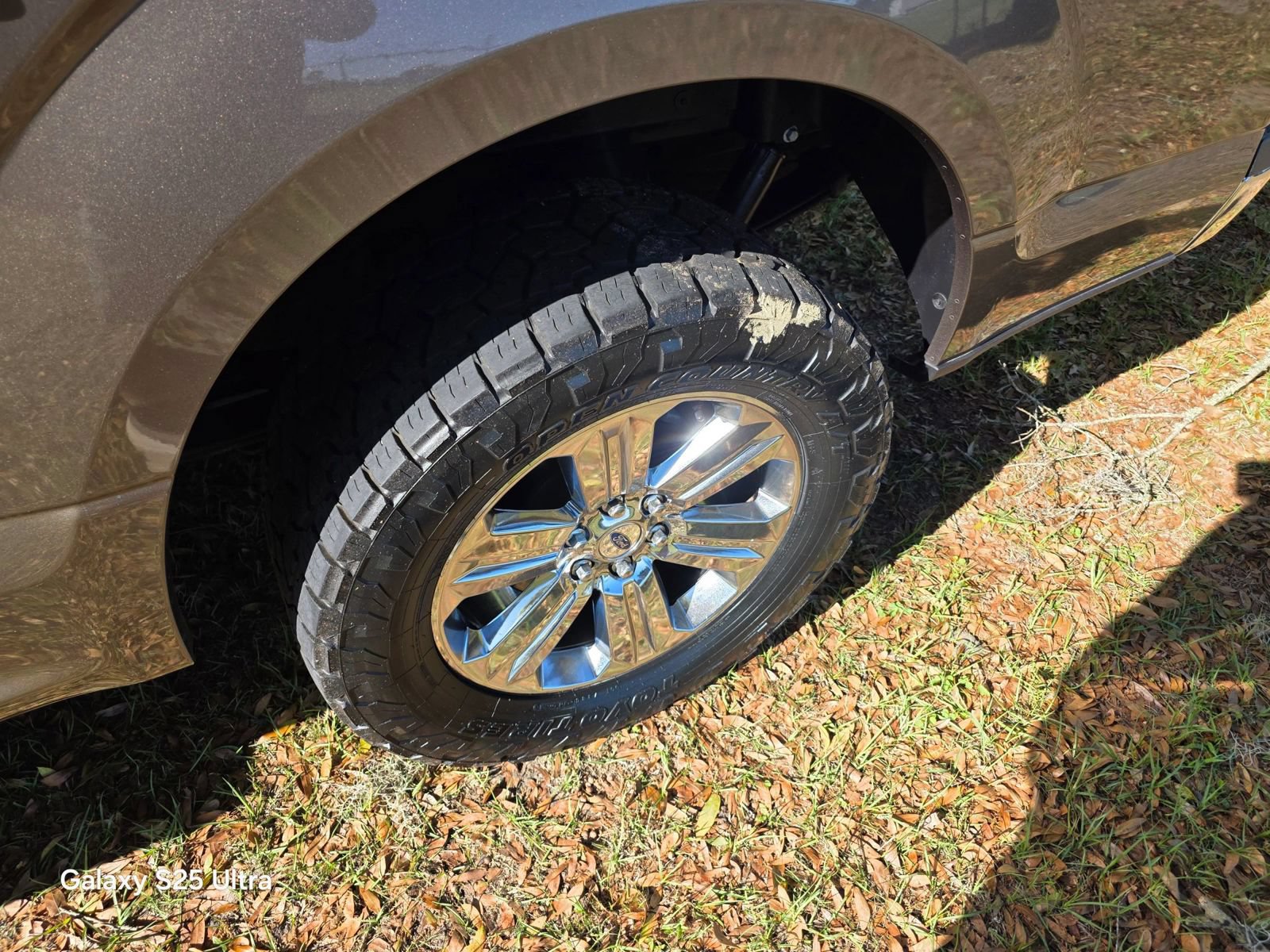 Used 2019 Ford F150 XLT w/ Equipment Group 302A Luxury AWD/4WD image 9