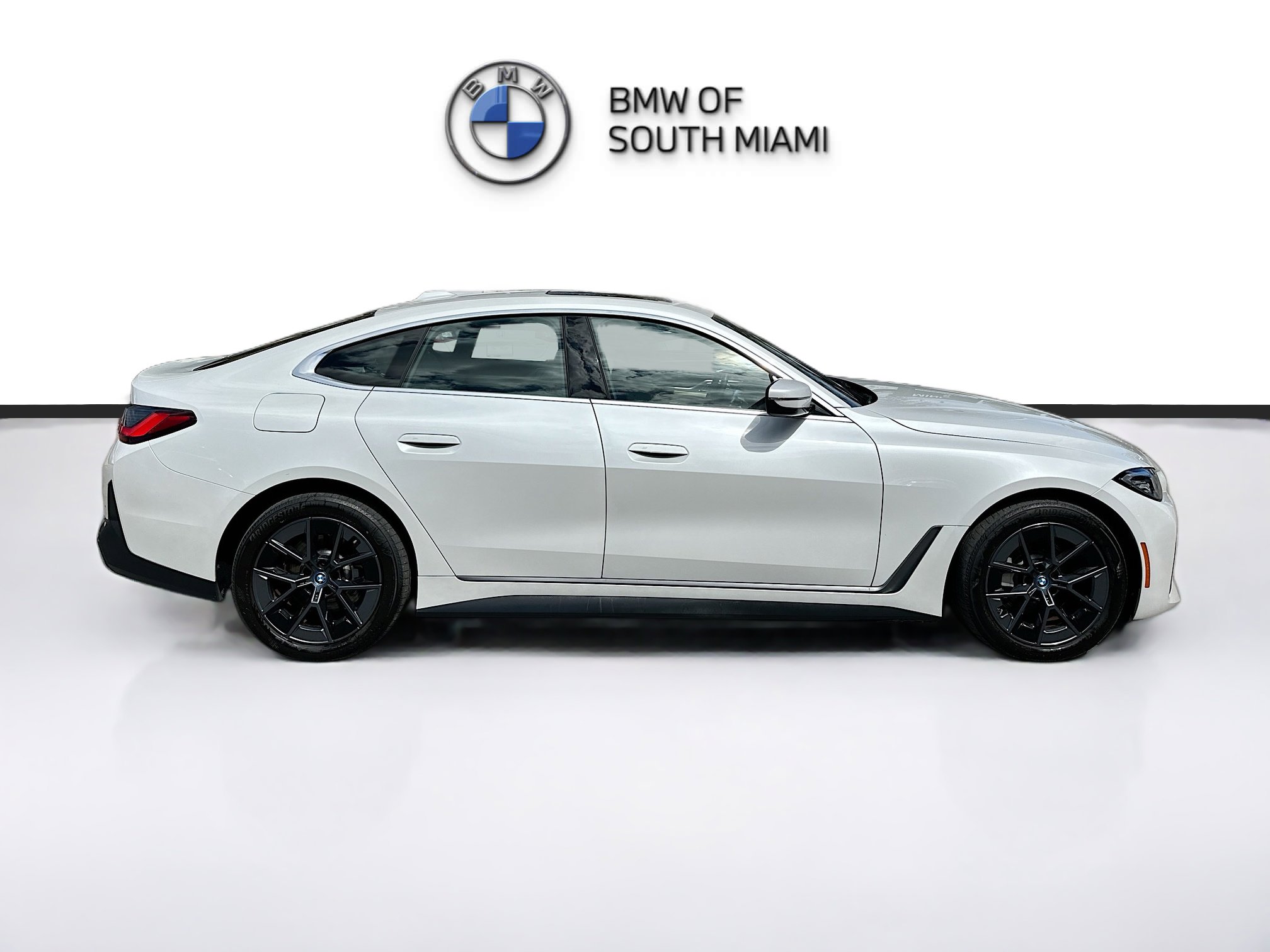 Certified 2024 BMW i4 eDrive40 image 8