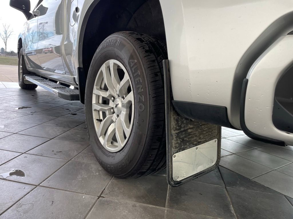 Used 2019 Chevrolet Silverado 1500 RST image 17