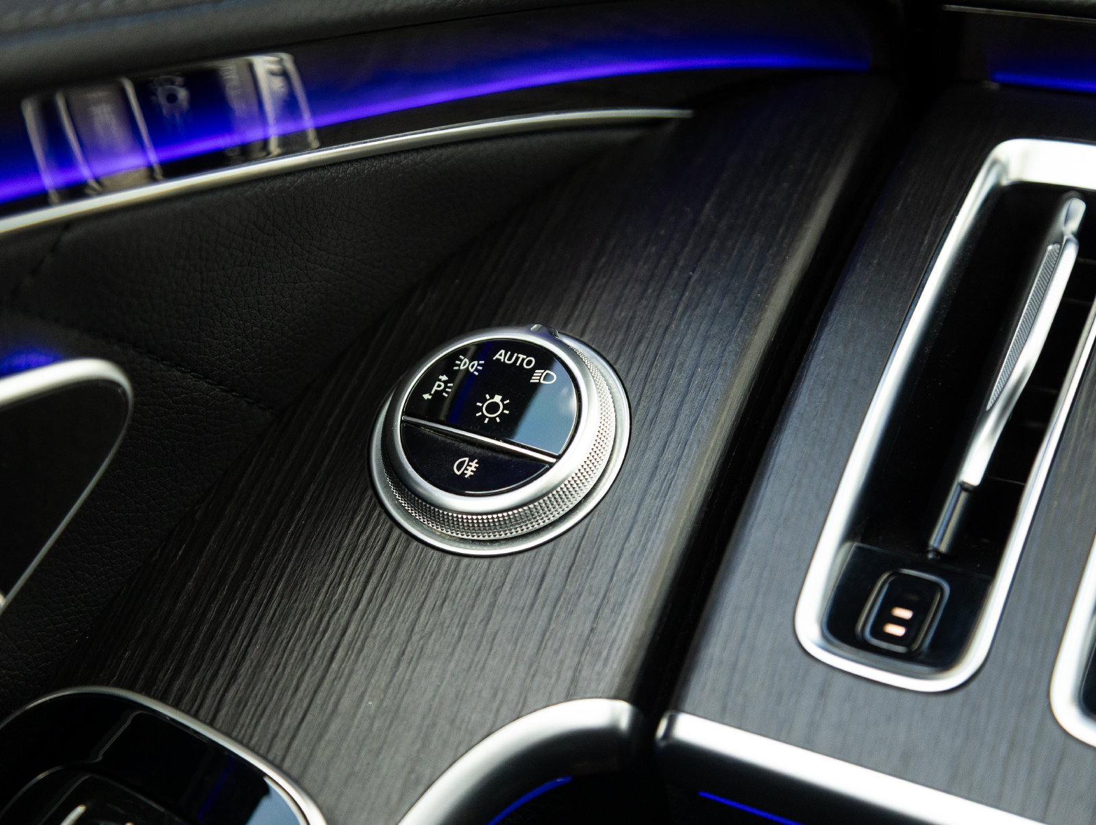 Used 2023 Mercedes-Benz S 580 4MATIC Sedan image 19