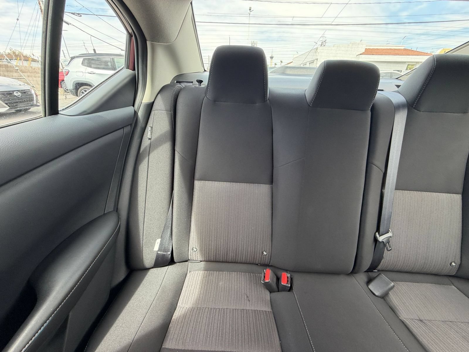 Used 2025 Nissan Sentra SV FWD image 37