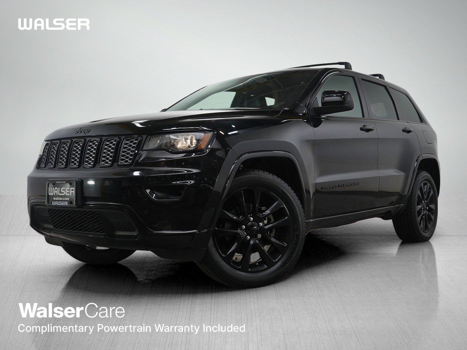 Used 2018 Jeep Grand Cherokee Altitude image 1