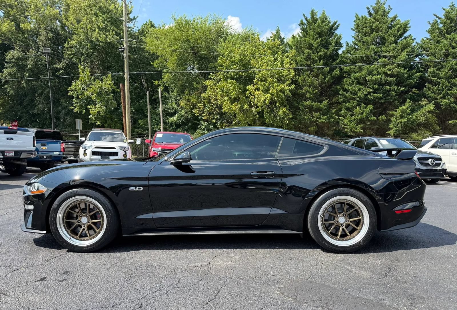 Used 2019 Ford Mustang GT Premium w/ GT Performance Package RWD image 8