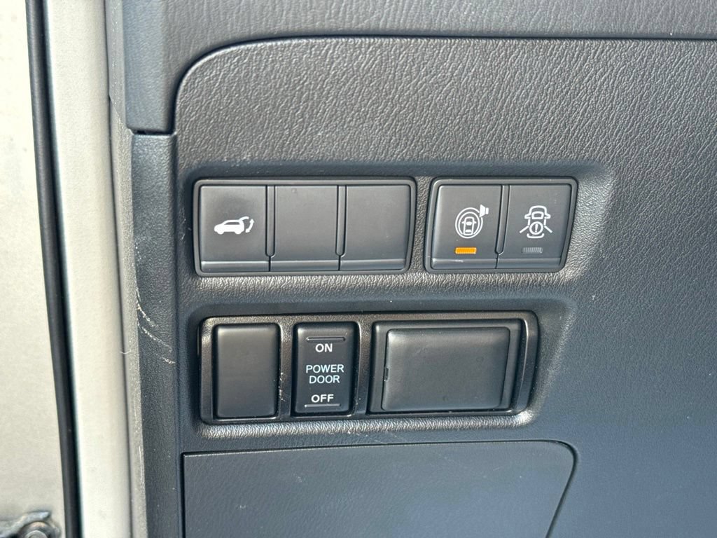 Used 2020 Nissan Armada SL w/ Premium Package AWD/4WD image 18