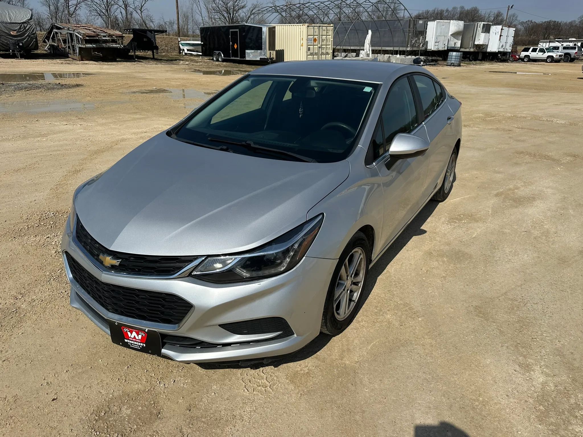 Used 2016 Chevrolet Cruze LT w/ LT Convenience Package image 2