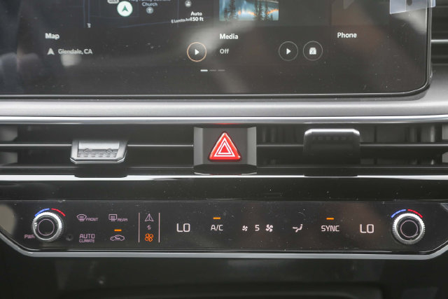 New 2026 Kia K5 GT-Line w/ GT-Line Premium Package FWD image 6