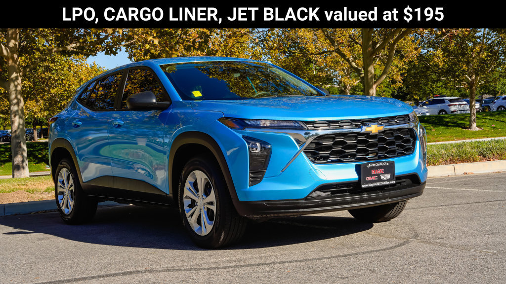 Used 2025 Chevrolet Trax LS FWD image 7