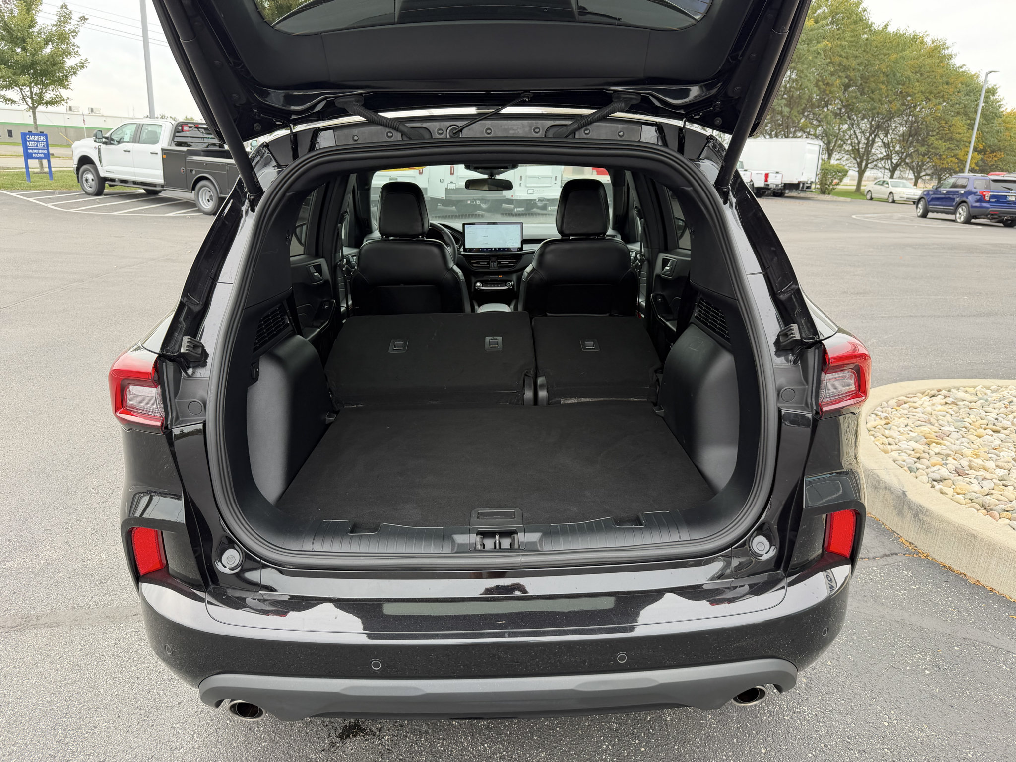 Used 2024 Ford Escape ST-Line w/ Tech Pack #1 AWD/4WD image 22