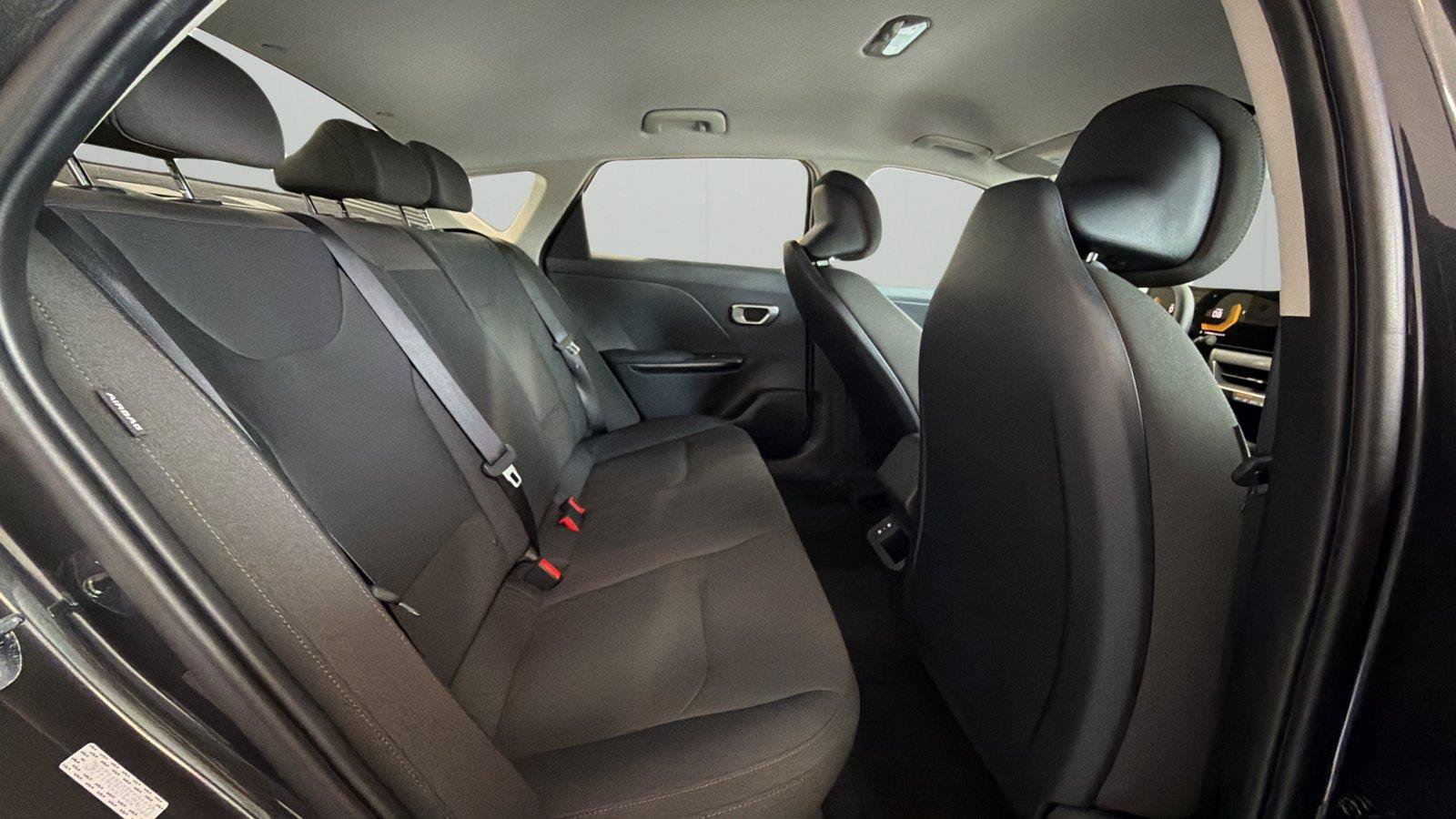 New 2026 Kia K4 FWD image 13
